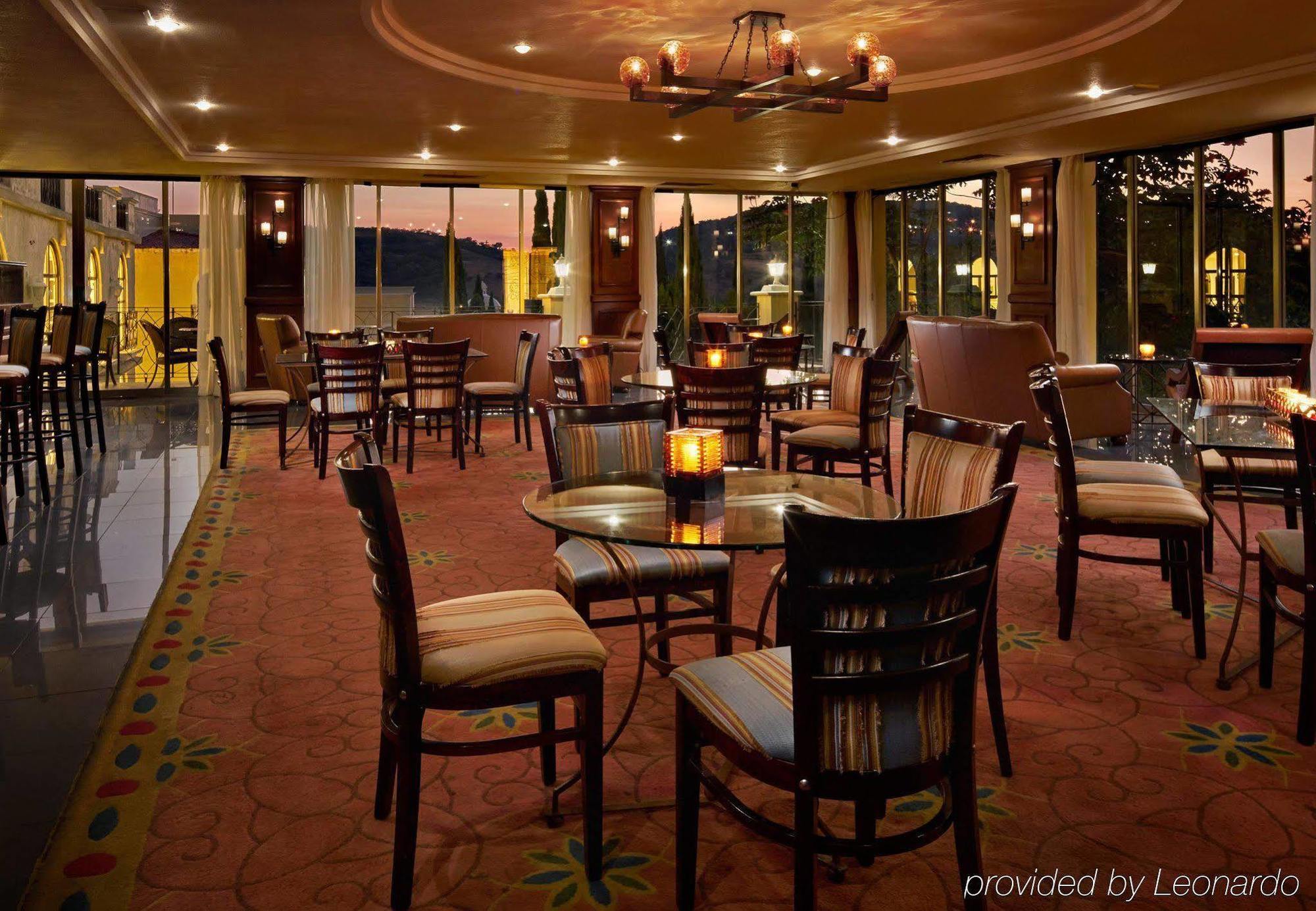Fiesta Americana Hacienda Ixtapan De La Sal Exteriör bild The lobby lounge