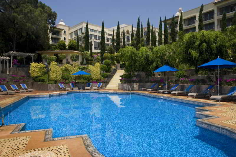 Fiesta Americana Hacienda Ixtapan De La Sal Exteriör bild The pool at the Westin La Jolla